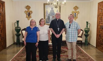 el-obispo-de-jaen-se-reune-con-la-asociacion-de-maria-auxiliadora-para-fortalecer-la-devocion