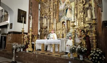 saiz-meneses-pide-que-el-camarin-de-triana-sea-un-lugar-de-oracion