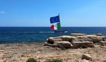 el-papa-leon-xiv-llama-a-europa-a-acoger-a-los-migrantes-en-busca-de-un-futuro-mejor