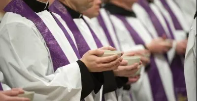 el-obispo-de-maralal-suspende-a-seis-sacerdotes-y-establece-nuevas-normas-de-conducta