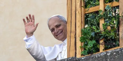 el-papa-leon-xiv-presenta-su-nuevo-libro-sobre-la-paz-y-el-desarme-global