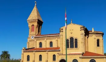 profanan-la-parroquia-de-san-ignacio-de-algorta-y-roban-diversos-objetos-liturgicos
