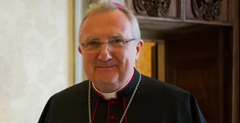 el-cardenal-roche-confirma-que-el-papa-leon-xiv-no-modificara-traditionis-custodes