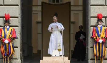 leon-xiv-firma-la-nueva-ley-fundamental-del-estado-vaticano