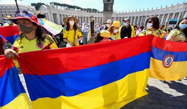 el-presidente-electo-de-colombia-realiza-un-retiro-espiritual-con-su-gabinete