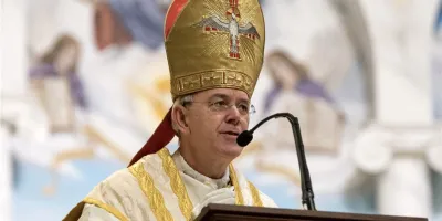 el-obispo-schneider-analiza-el-dilema-de-la-sspx-entre-reconocimiento-canonico-y-fe-catolica