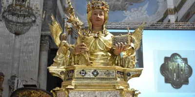 el-cardenal-parolin-destaca-la-caridad-como-respuesta-al-mal-en-misa-en-catania