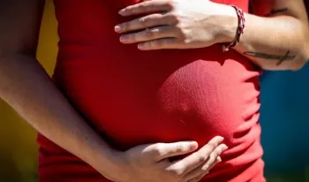 el-congreso-de-colombia-recibe-un-proyecto-de-ley-para-prohibir-la-maternidad-subrogada