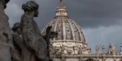 el-santuario-de-lourdes-cubrira-mosaicos-de-rupnik-en-visita-del-papa-para-honrar-a-victimas
