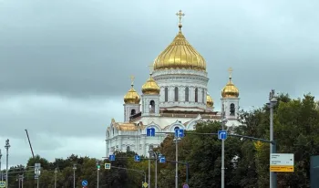 el-arzobispo-gallagher-se-reune-con-lideres-ortodoxos-en-la-catedral-de-moscu