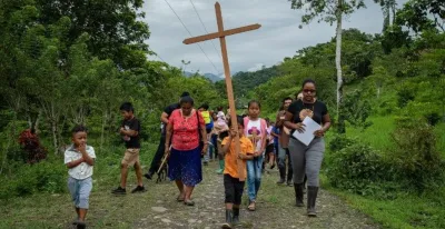 nwachukwu-homenajea-a-los-misioneros-que-dieron-su-vida-por-evangelizar
