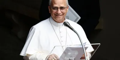 leon-xiv-revierte-medidas-de-francisco-y-anuncia-cambios-en-la-administracion-vaticana
