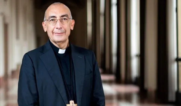 cardenal-reina-insta-a-las-parroquias-de-roma-a-evangelizar-ante-crisis-social-y-familiar