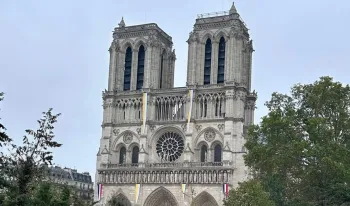 siete-minutos-de-campanas-daran-la-bienvenida-al-papa-leon-xiv-en-paris