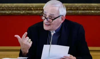 el-cardenal-zuppi-inicia-su-mision-humanitaria-en-rusia-para-abordar-crisis-de-guerra