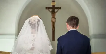 el-papa-leon-xiv-anima-a-los-jovenes-a-optar-por-el-matrimonio-catolico-en-nuevo-catecismo