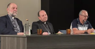 dos-obispos-misioneros-reivindican-en-vitoria-el-papel-de-las-misiones