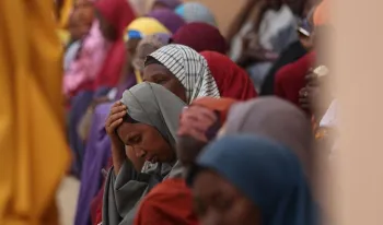 sacerdote-catolico-denuncia-la-muerte-de-siete-ninos-por-falta-de-atencion-medica-en-abuja