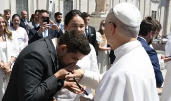 obispos-abordan-la-convivencia-prematrimonial-de-jovenes-en-reunion-del-vaticano-sobre-familia