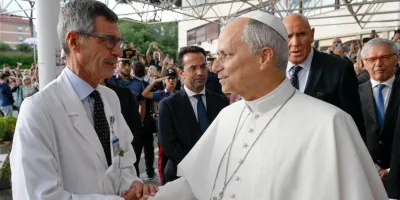el-cirujano-de-leon-xiv-ve-viable-el-viaje-apostolico-a-america-latina
