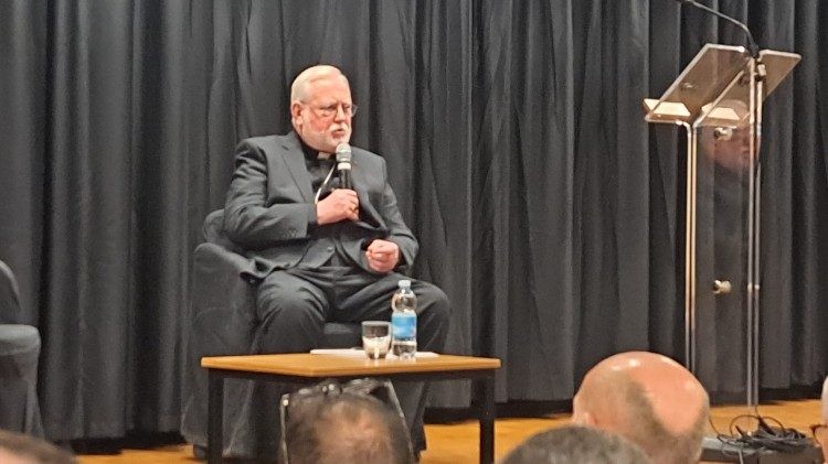 Gallagher insta a trabajar por la paz en la conferencia del Jubileo de las Fuerzas Armadas