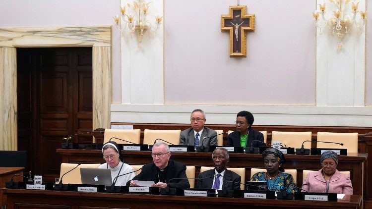 El Vaticano acoge una conferencia global para promover un sistema fiscal justo e imparcial
