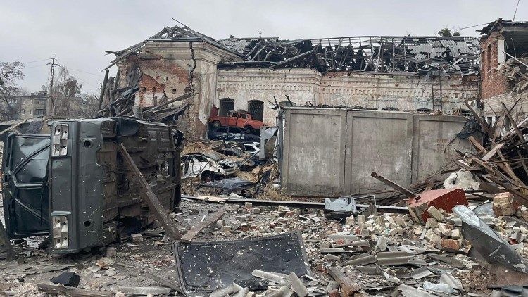 Ucrania conmemora la invasión rusa con una jornada de oración: un acto de memoria y esperanza