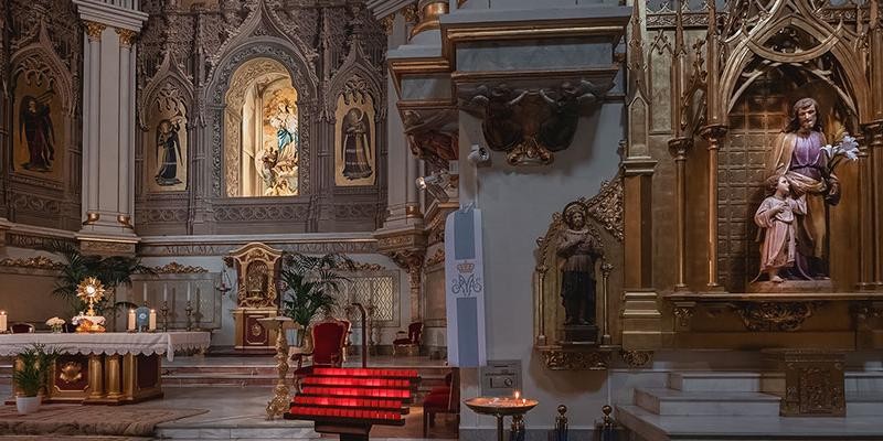 Luzea: la aplicación que permite encender velas en iglesias de manera remota durante la pandemia