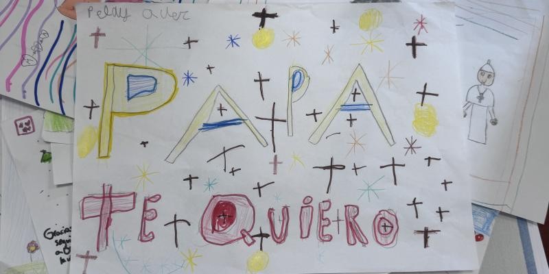 Los niños de la Archidiócesis de Madrid oran por la salud del Papa Francisco a través de dibujos
