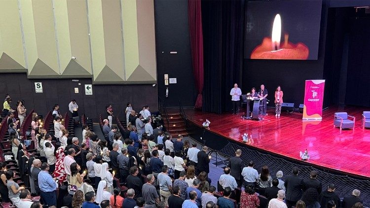 El Papa Francisco alerta sobre el uso perjudicial de la Inteligencia Artificial en el IV Congreso Latinoamericano de CEPROME