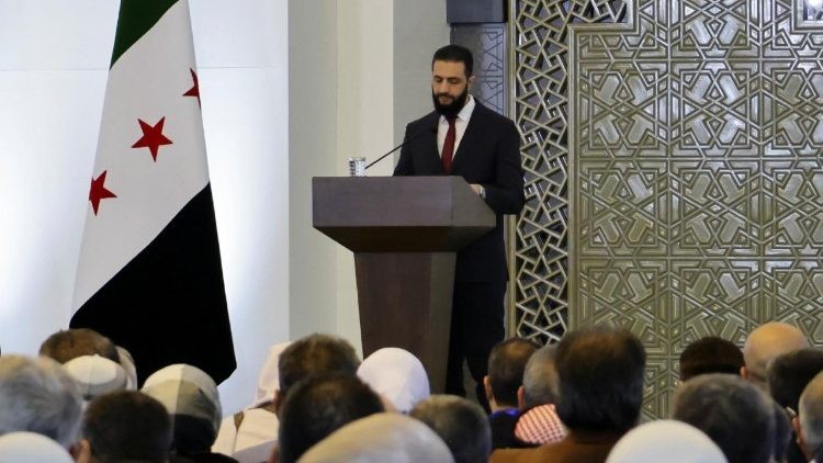 El arzobispo de Homs ve la justicia como clave para la reconstrucción de Siria tras la era de Assad