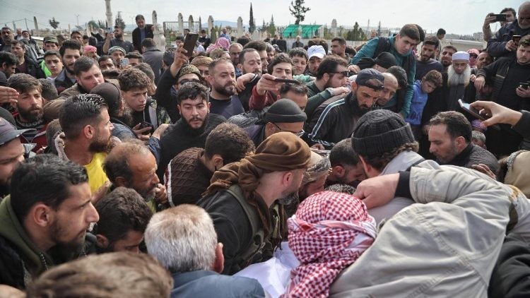 Los jefes de las iglesias autóctonas en Siria condenan las 'horribles masacres' de las milicias yihadistas