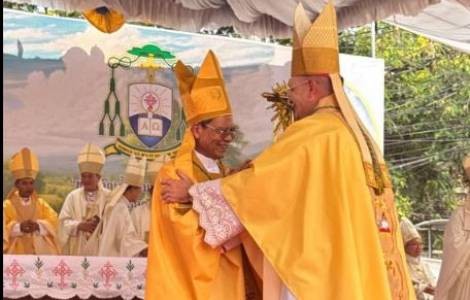 La Iglesia Católica de Laos celebra la consagración de su nuevo Vicario Apostólico en Vientiane