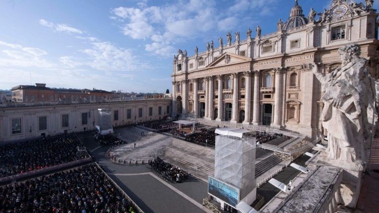 El Papa Francisco cancela la Audiencia General por convalecencia pero su mensaje de esperanza resuena