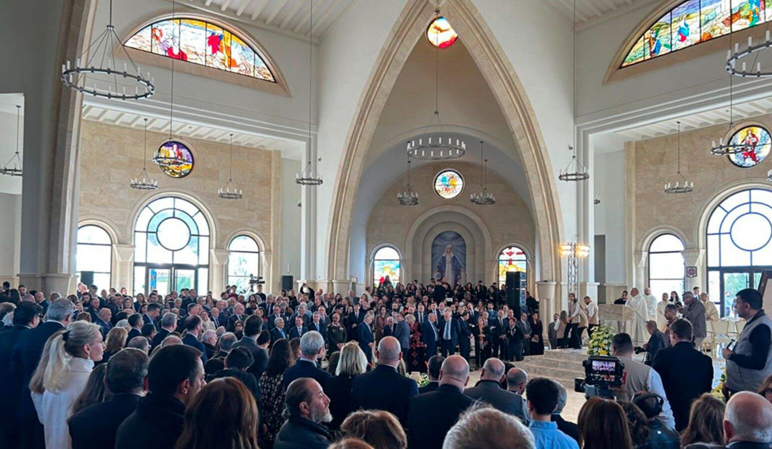 La Iglesia del Bautismo de Jesús reúne a 5.000 peregrinos internacionales