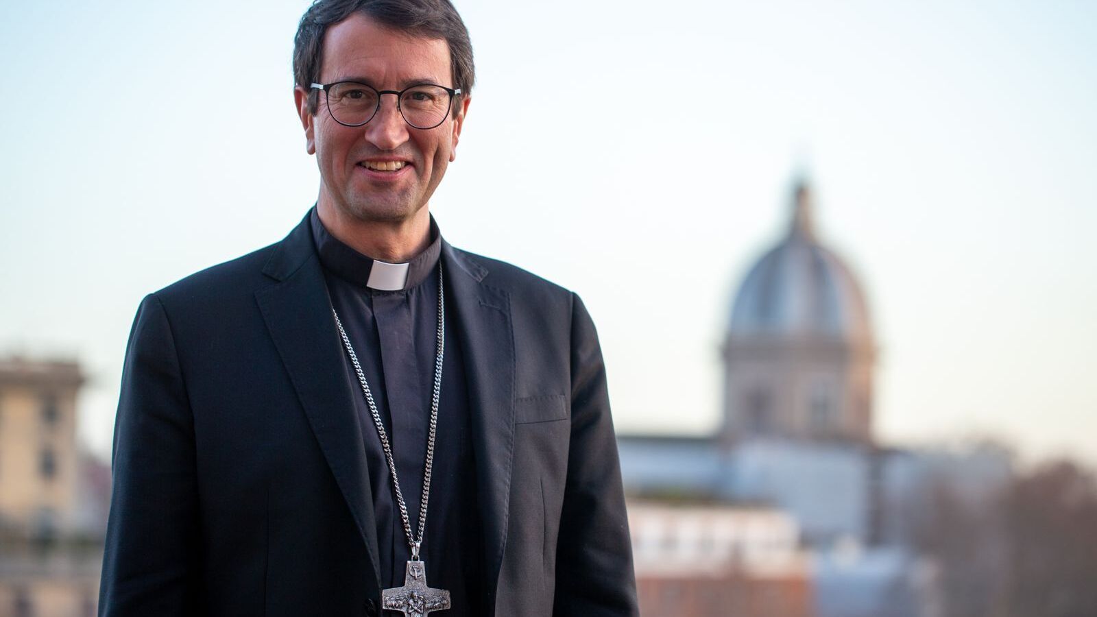 Raimo Goyarrola, obispo de Finlandia: “El silencio ayuda a entrar en el misterio”