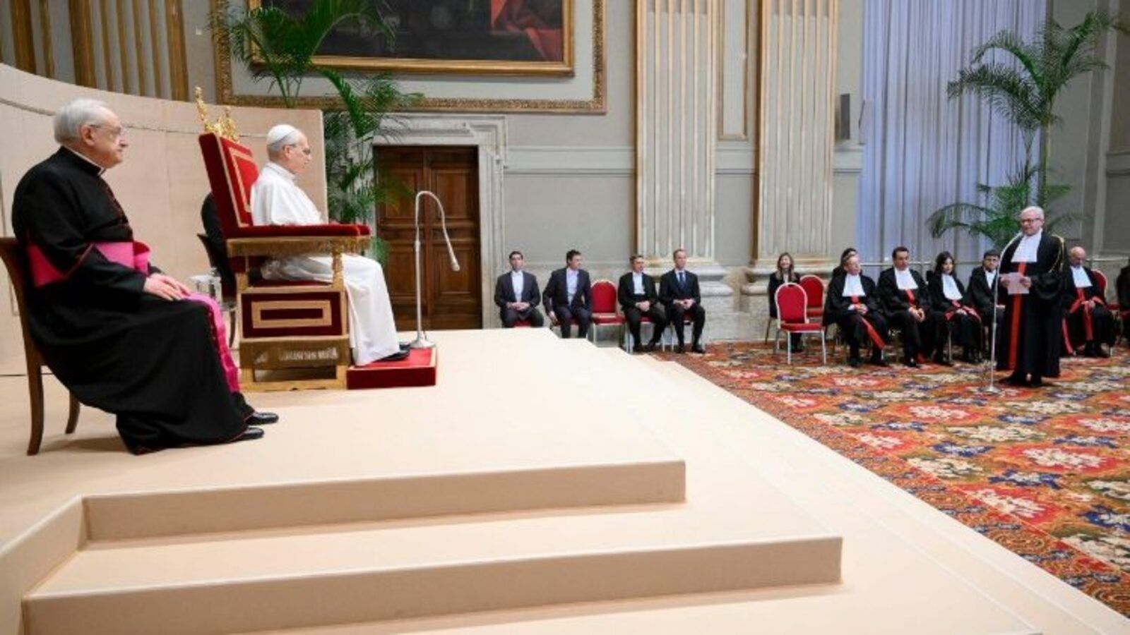 El caso Becciu da un giro: el Vaticano anula el juicio y lo repetirá