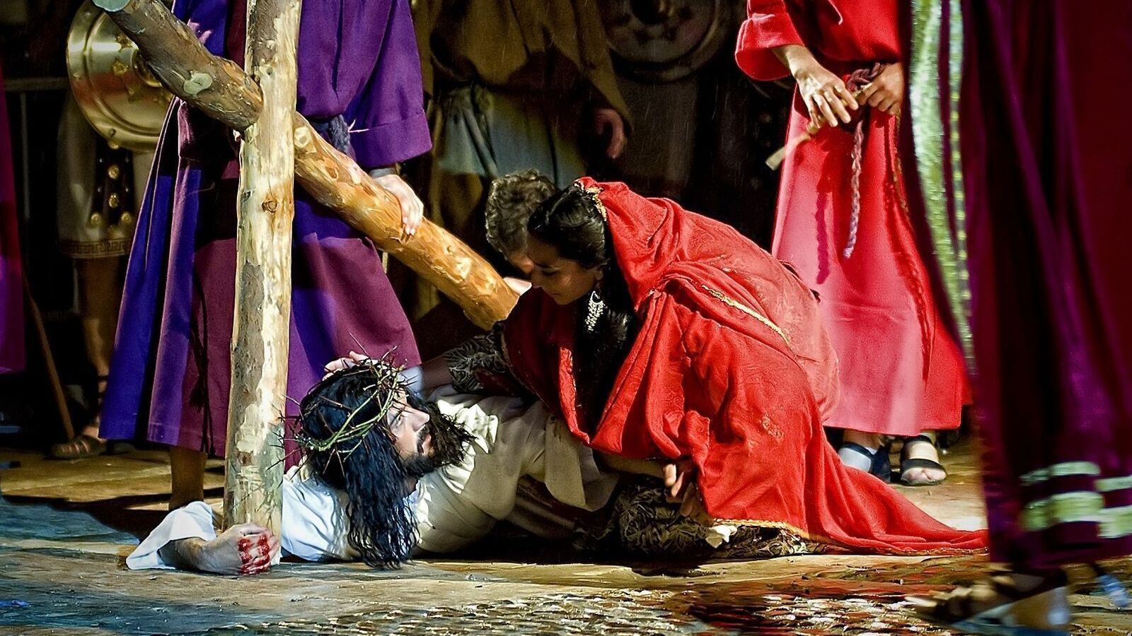 Las costumbres más sorprendentes de la Semana Santa española y qué significan