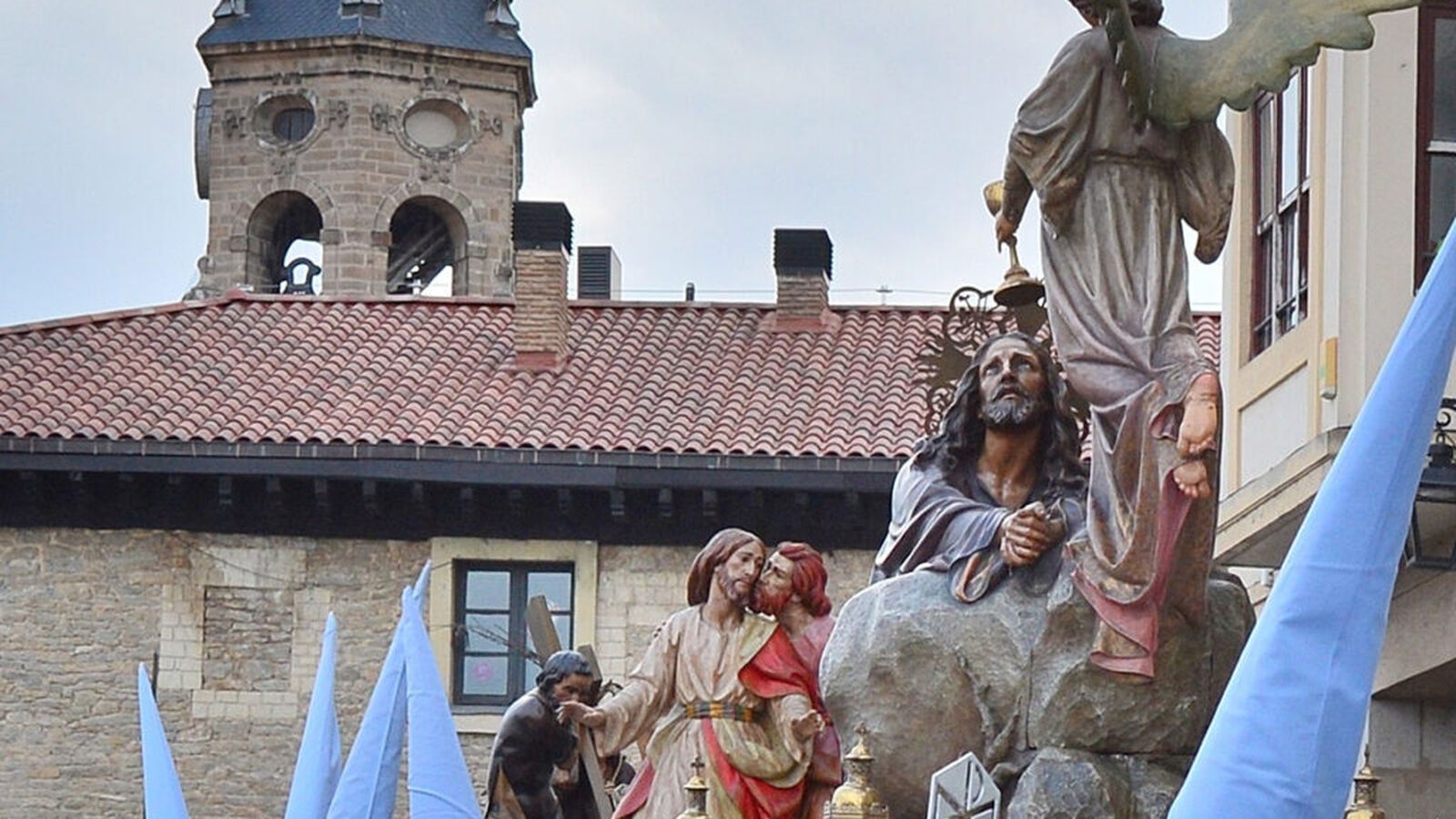 Visita gratis a los pasos de la Semana Santa en Vitoria este sábado