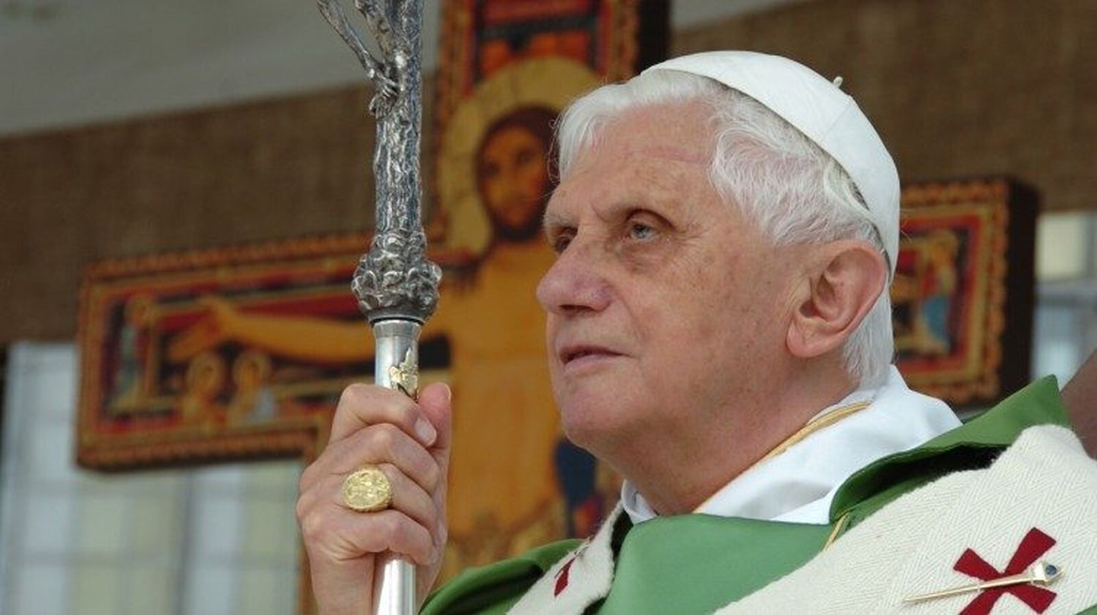 La carta oculta de León XIV tras la renuncia de Benedicto XVI