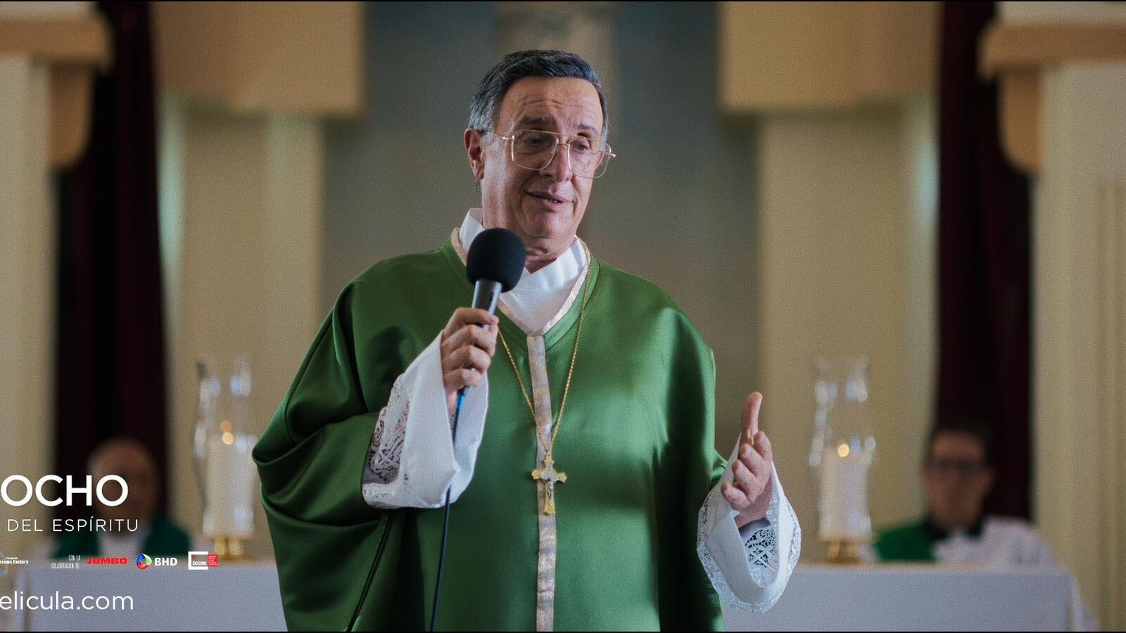 «Día Ocho», la película sobre el padre Emiliano Tardif que llega a los cines el 8 de mayo