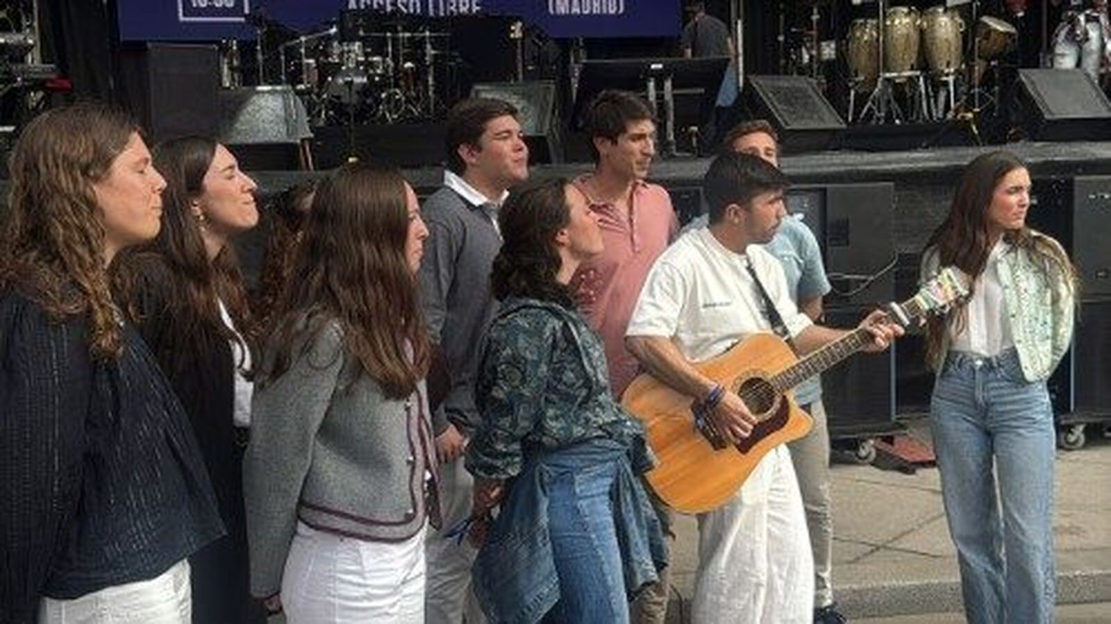 Hakuna reafirma su misión en la Fiesta de la Resurrección: fe, música y unidad