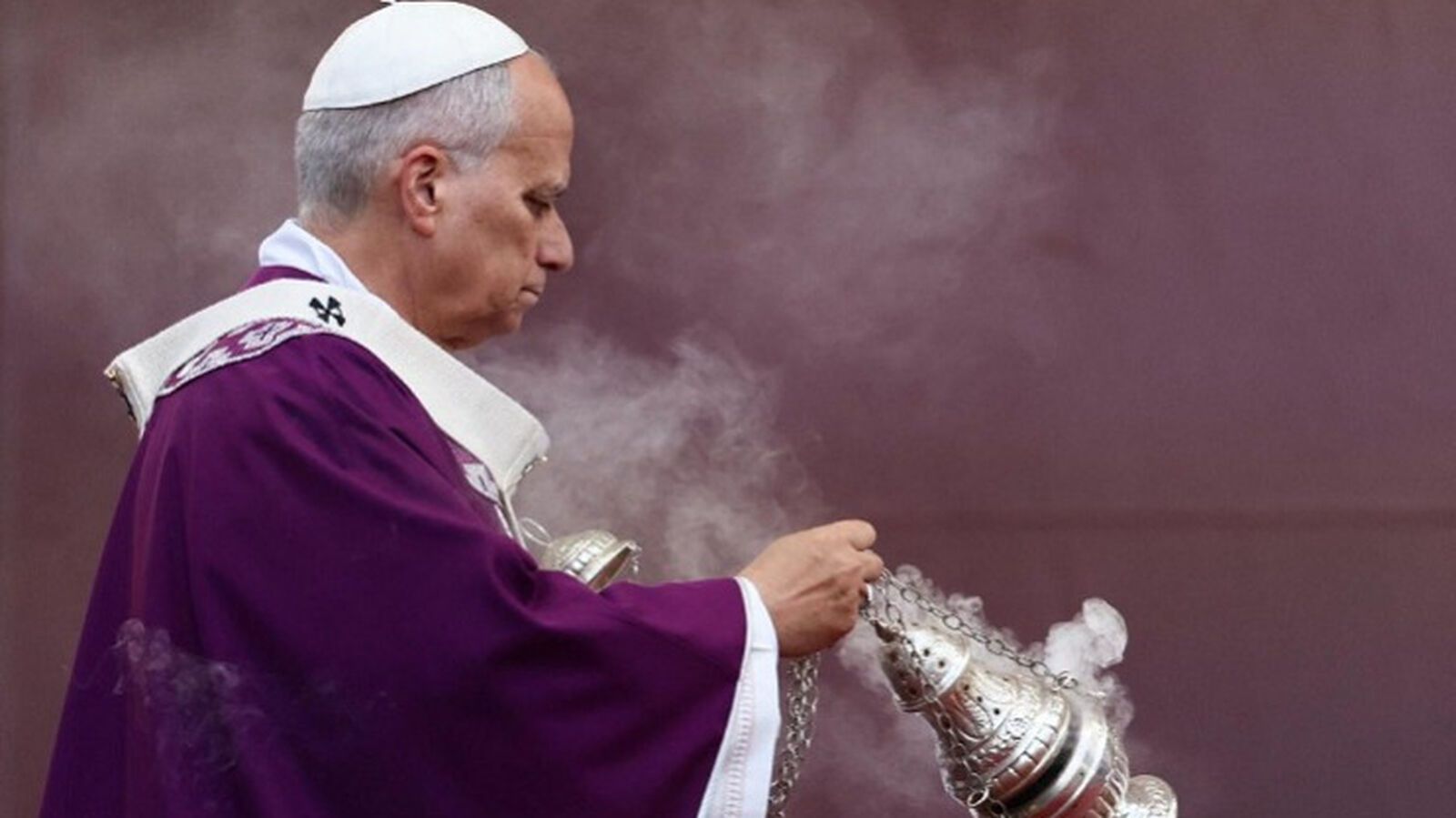 Qué significa el incienso en la Iglesia y por qué se utiliza en la misa