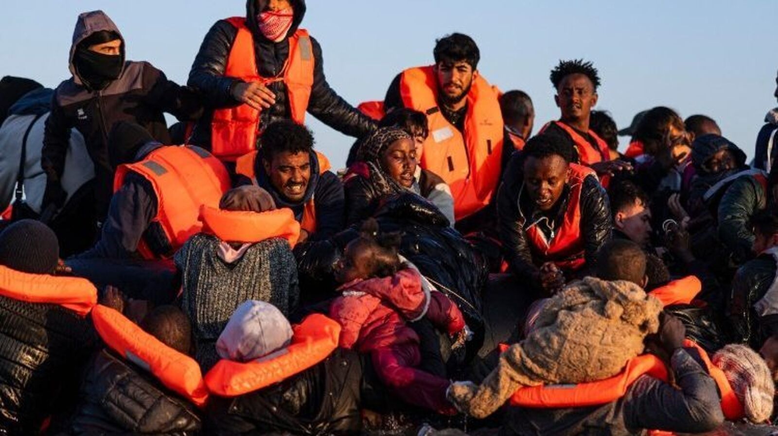 León XIV pone el foco en los migrantes que rezan antes de cruzar el Mediterráneo