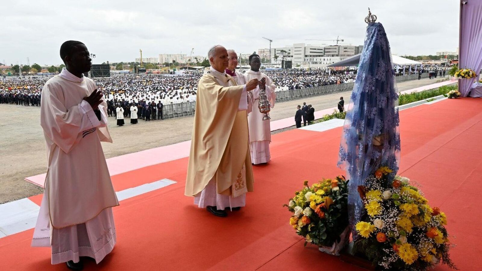 León XIV advierte en Angola: la educación es clave contra la superstición