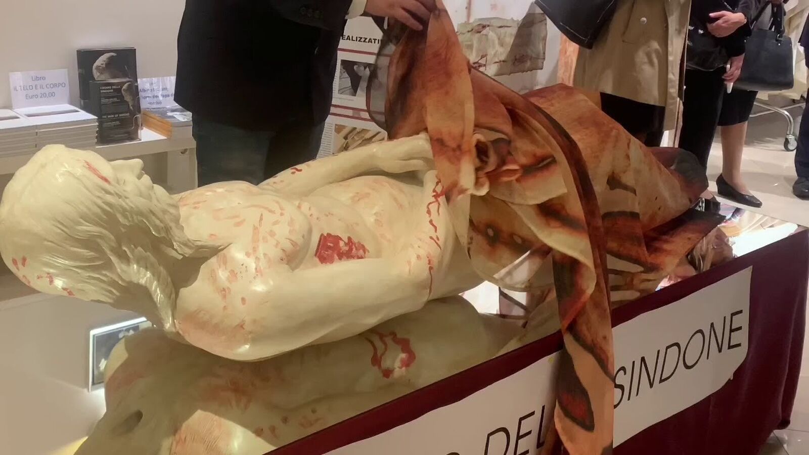 Nuevos estudios de ADN apuntan a un origen oriental de la Sábana Santa