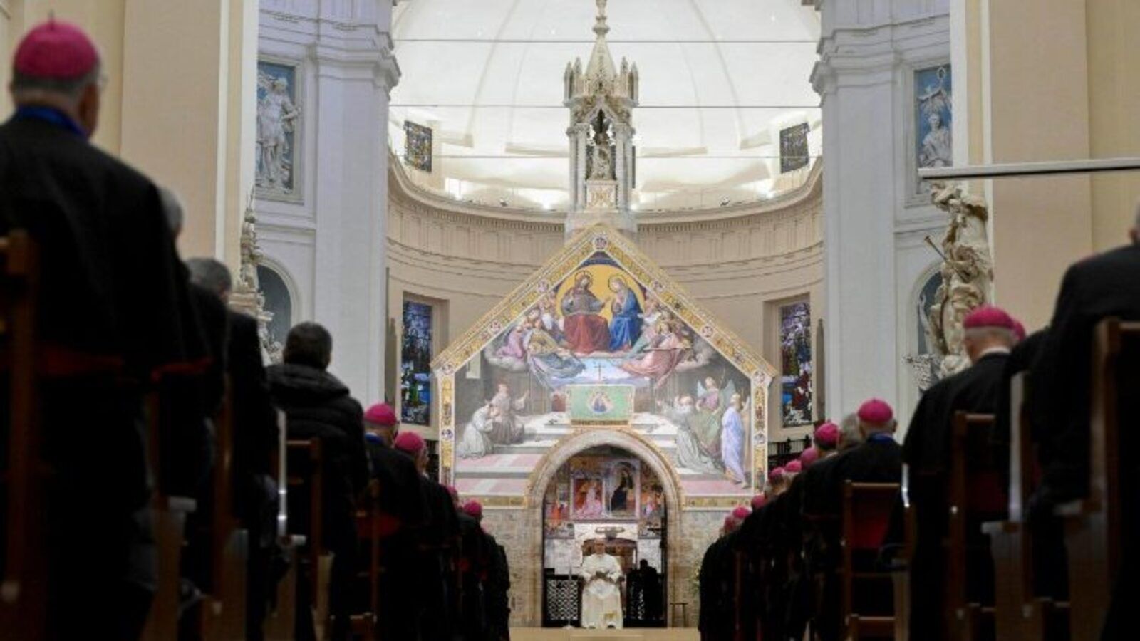 En Asís, el Papa convoca a jóvenes a construir fraternidad (