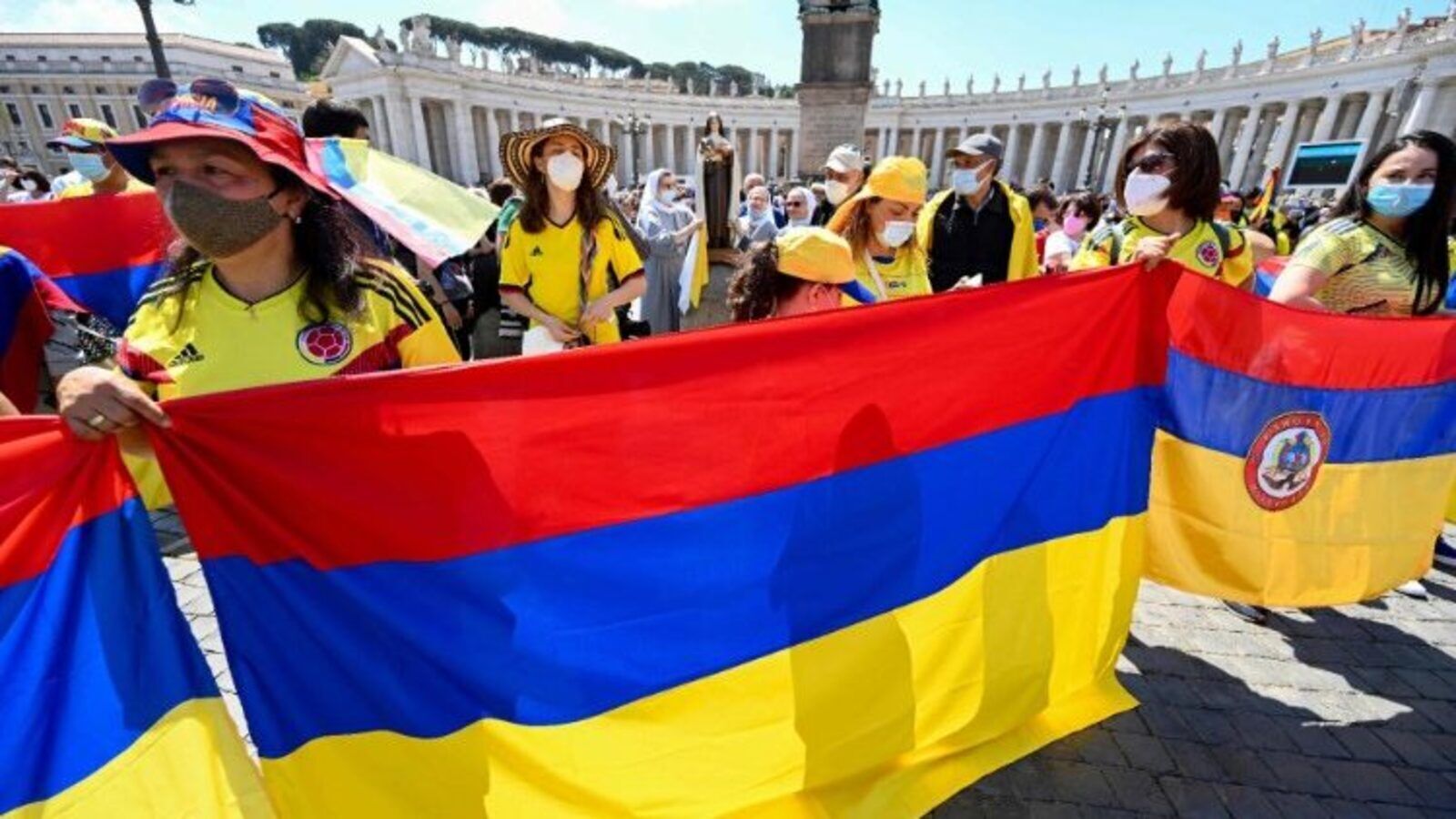 El presidente electo de Colombia realiza un retiro espiritual con su gabinete