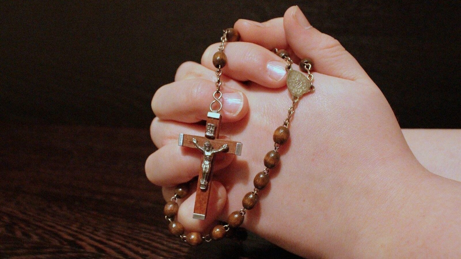 Sacerdote católico en India recibe un ultimátum de un grupo hindú nacionalista