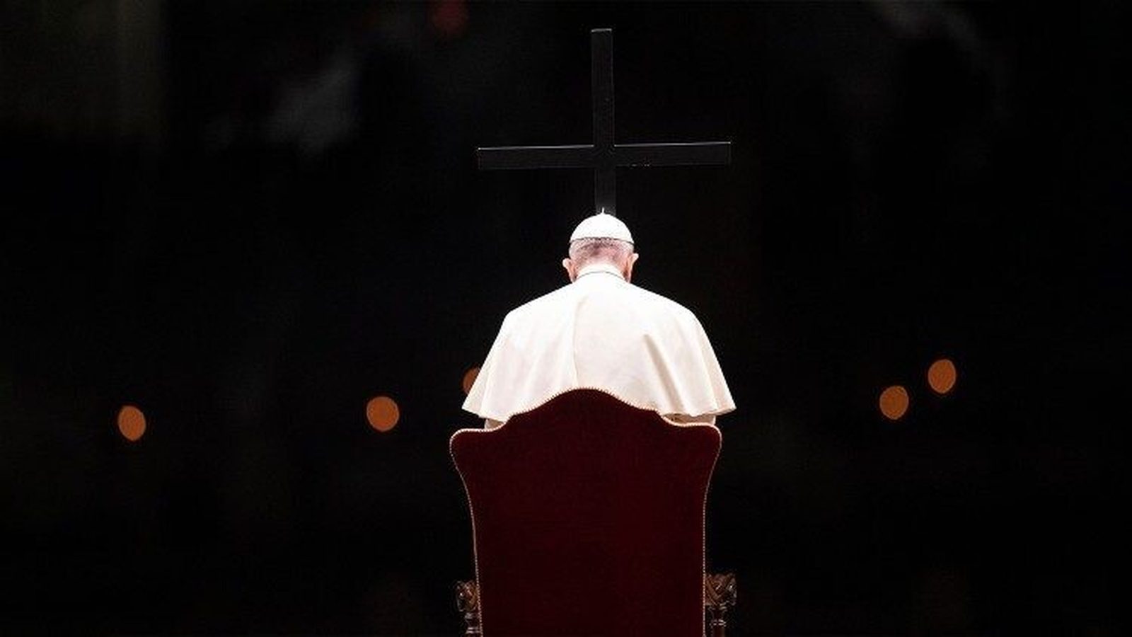 Excomulgado un sacerdote por negarse a reconocer al Papa